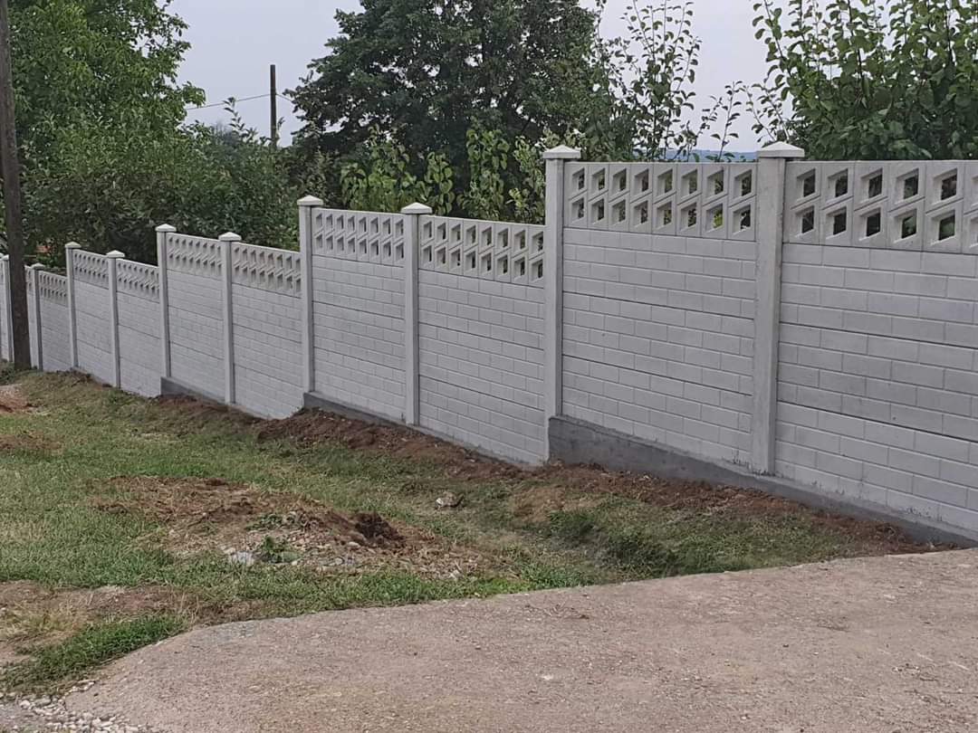 Ograda Cigla-Romboos 8